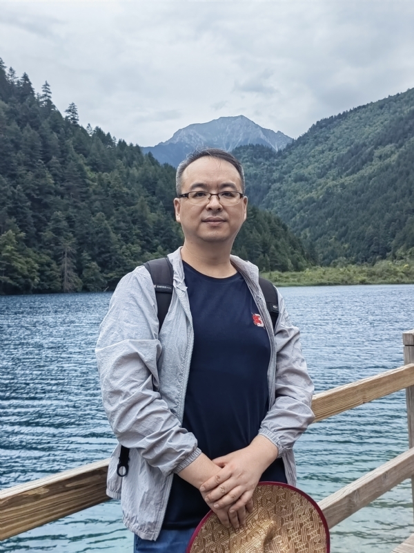 守望者的第二张照片--德阳认干亲服务网